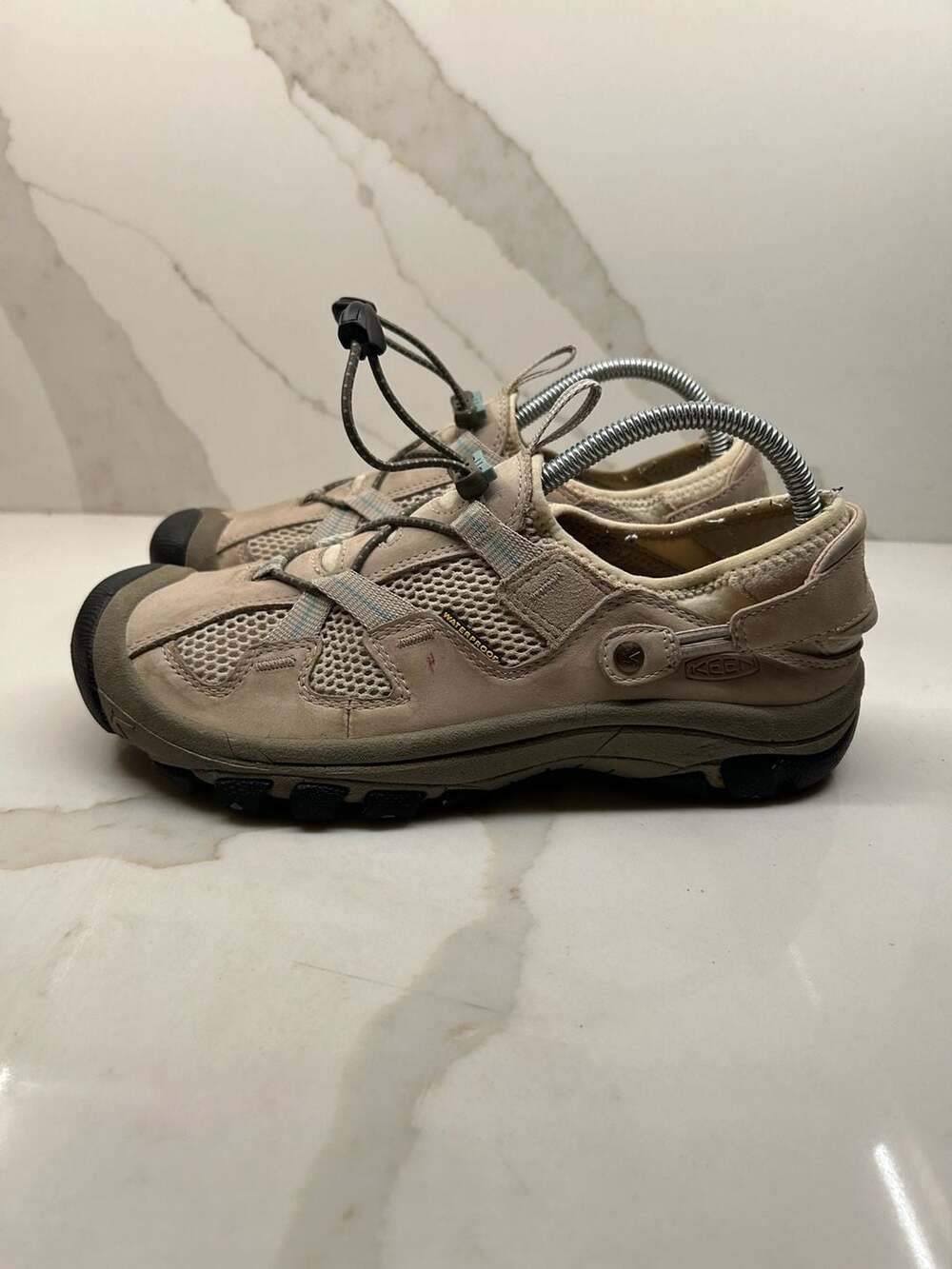 Keen Waterproof Leather Outdoor Hiking Shoes Sandals Tan Women (Size: 9:5)